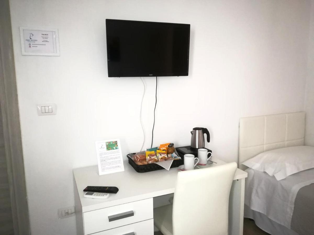 Passi Alterni Apartments Алгеро Екстериор снимка