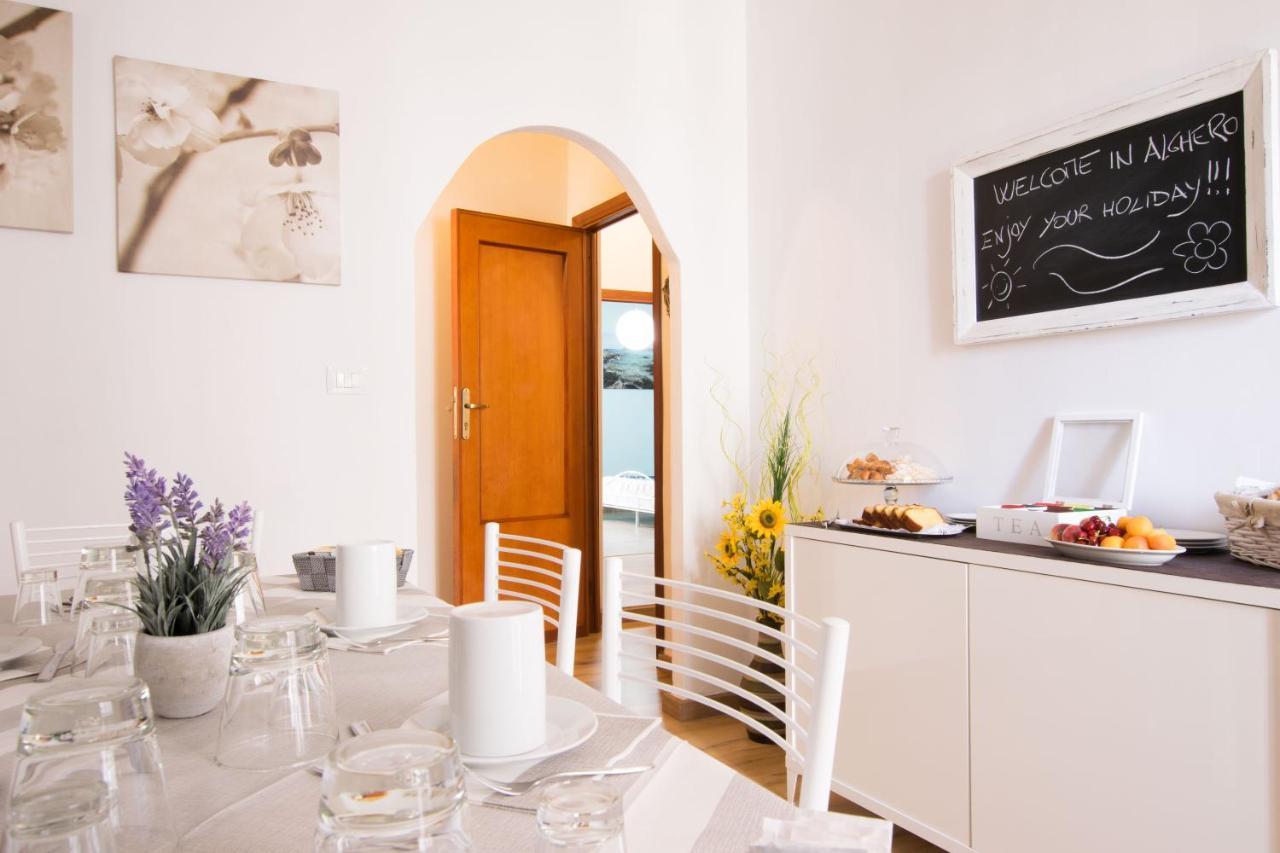 Passi Alterni Apartments Алгеро Екстериор снимка